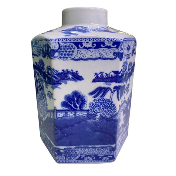 Vintage Rigtons Tea Merchants Japan Theme Octagon Shaped Tea Caddy - No Lid - Picture 4 of 11